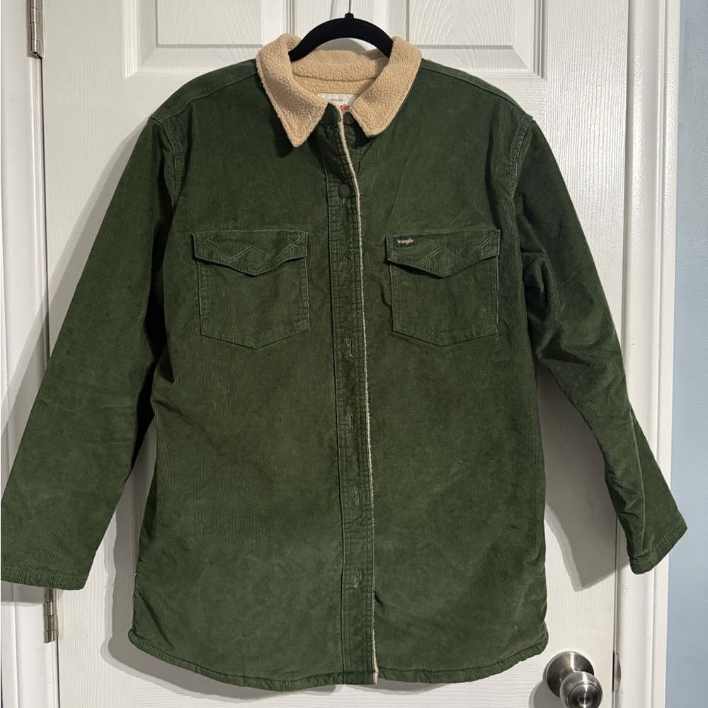 Wrangler Olive Utility Jacket with Beige Collar